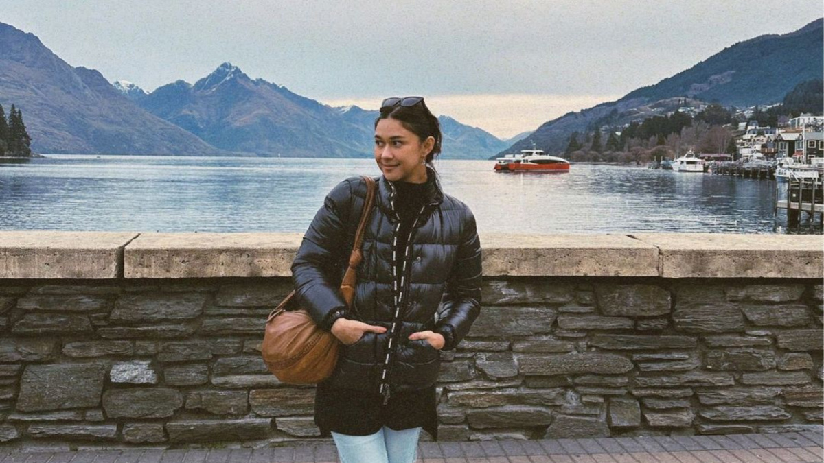 Nana Mirdad [[Instagram]]