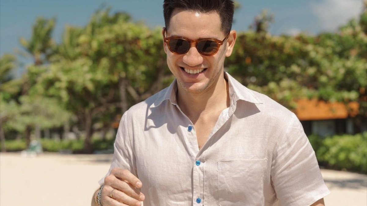 Andrew White [[Instagram]]