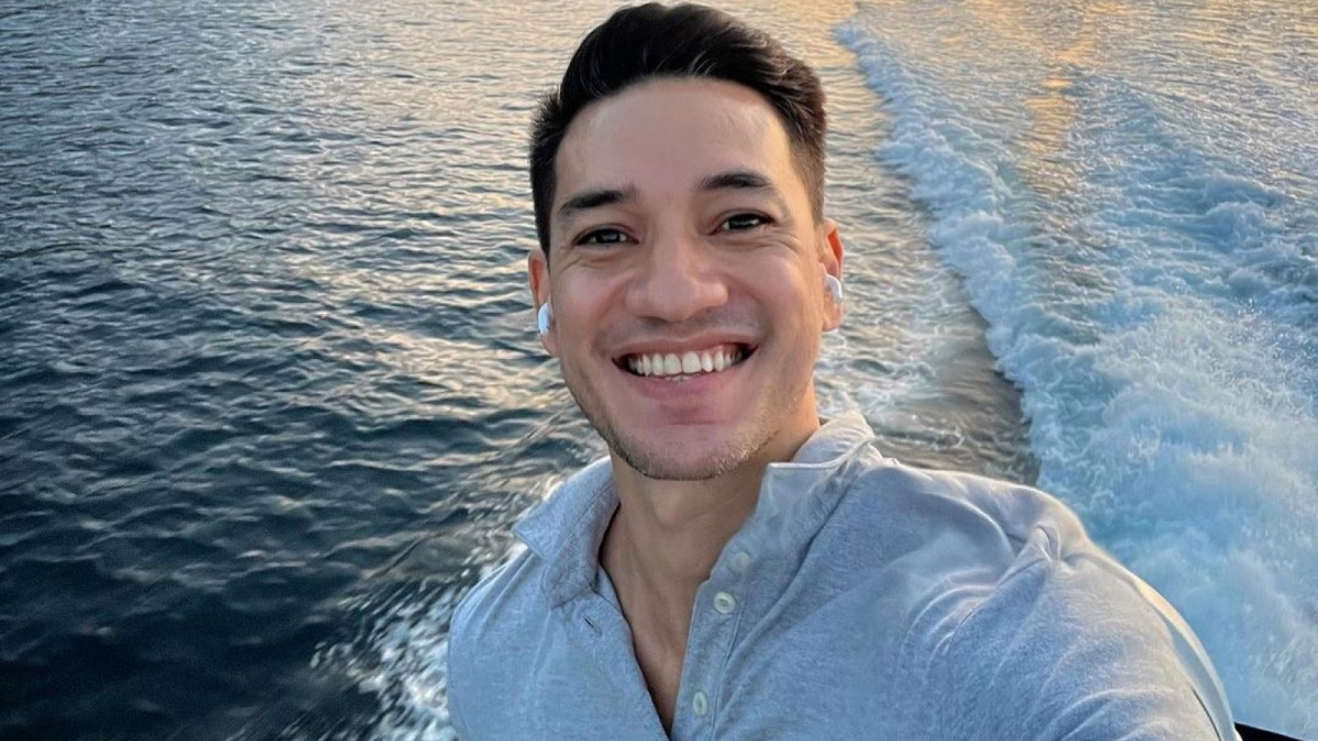 Andrew White [[Instagram]]