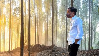 Ke Karni Ilyas, Jokowi Beri Tahu Siapa Penerusnya