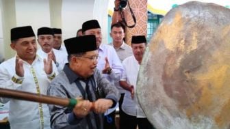 Jusuf Kalla Diusir Dari Masjid, Telinganya Dijewer