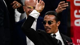 FIFA Selidiki Insiden Salt Bae Masuk Lapangan Saat Final Piala Dunia