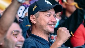 Gading Marten di Tanah Suci Bersama Luna Maya, Benarkah? Cek Faktanya
