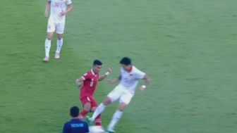 Shin Tae-yong Perlihatkan Tekel-tekel Keras Pemain Vietnam Doan Van Hau, Pelatih Vietnam: Saya Tidak Aktif di Media Sosial