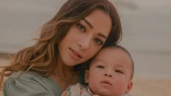 5 Gaya Parenting Nikita Willy Jadi Inspirasi, Nomor 4 Ajari Anak Mandiri