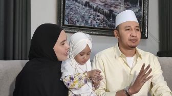 Anak Kartika Putri Sebut Baju Feni Rose Seksi, Habib Usman: Ini Tuh Celotehan Anak Kecil