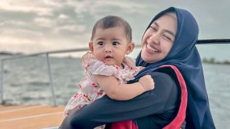 Unggah Tingkah Laku Baby Moana, Ria Ricis: Aduh Ada Bule