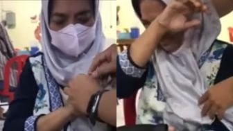 Viral Anak Beri Surprise Perhiasan Dalam Makanan, Tangisan Ibu Buat Haru Warganet