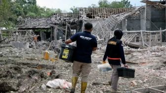 20 Potongan Tubuh Manusia Ditemukan di Lokasi Ledakan Rumah Pembuat Petasan