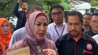 Sunan Kalijaga Mendadak Kaku Dan Ciut, Venna Melinda: Sampaikan Langsung ke Saya, Nggak Usah Lewat Media