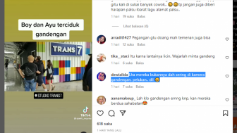 Boy William dan Ayu Ting Ting Terciduk Gandengan Tangan
