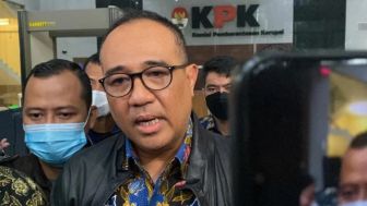 Jadi Tersangka Kasus Gratifikasi, Rafael Alun Jalani Pemeriksaan Perdana