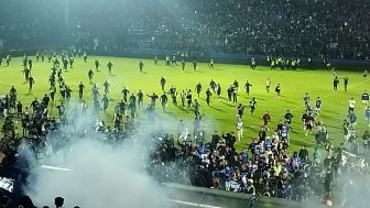 Arema FC Kalahkan PSS Sleman, Fernando Valente: Kemenangan untuk Korban Tragedi Kanjuruhan