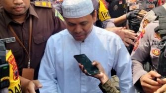 Gus Nur Terdakwa Kasus Ijazah Palsu Presiden Jokowi Dihukum 6 Tahun Penjara, UGM Sudah Klarifikasi