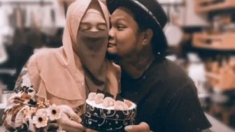 Virgoun Akan Ceraikan Inara Rusli, Siap Nafkahi Rp40 Juta Per Bulan