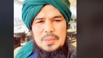 Viral Ustadz Derry Sulaiman Pernah Bercita-cita Masuk Neraka