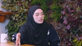 Disentil Soal Lepas Cadar Hingga Keluar Pakai Make Up di Masa Iddah, Inara Rusli: Anak Butuh Makan