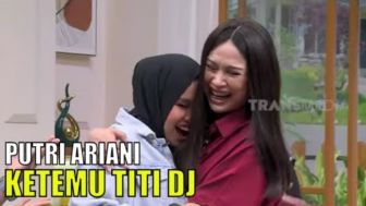 Putri Ariani Menangis Bertemu Titi DJ: Pengen Bikin Lagu Bareng Mami