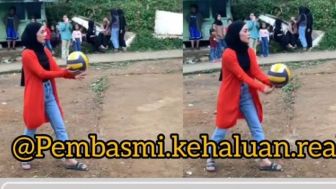 Lesti Kejora Bermain Voli di Kampung Viral, Netizen: Kurus Sekali