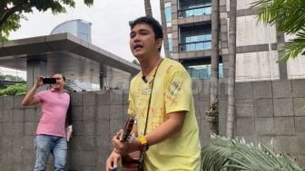 Viral Perselingkuhan Syahnaz-Rendy, Aldi Taher Bikin Lagu Ayang Selingkuh di Aplikasi Ojol