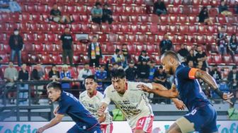 Fernando Valente Ungkap Strategi Khusus Arema FC Tumbangkan PSM Makassar