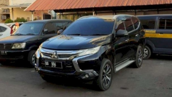 Mobil Pajero Sport Ugal-ugalan Dikendarai Anak Ketua Demokrat Sulawesi Selatan