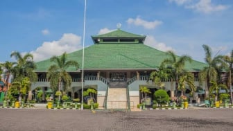 Masjid Agung Sudirman, Arsitektur Bangunan Khas Bali