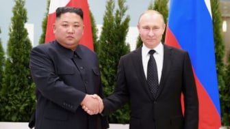 Kim Jong-un dan Putin Akan Bertemu Bahas Senjata Perang