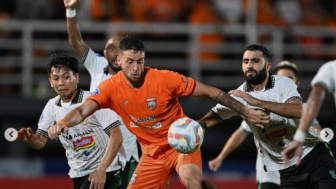 Borneo FC Menang Lawan PSS Sleman dengan Skor 1-0, Penggemar Sebut Banyak yang Dikoreksi