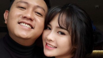 Minta Istri Masak Larut Malam, Denny Caknan: Fungsi Istri Adalah Melayani Suami