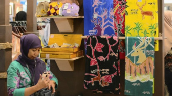 5 Jenis Batik Asal Sulawesi Selatan, Dijual Hingga Mancanegara
