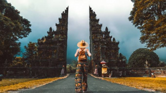 Permudah Komunikasi dengan orang Bali, ini 5 Kosakata Bahasa yang Bisa Digunakan saat Berwisata