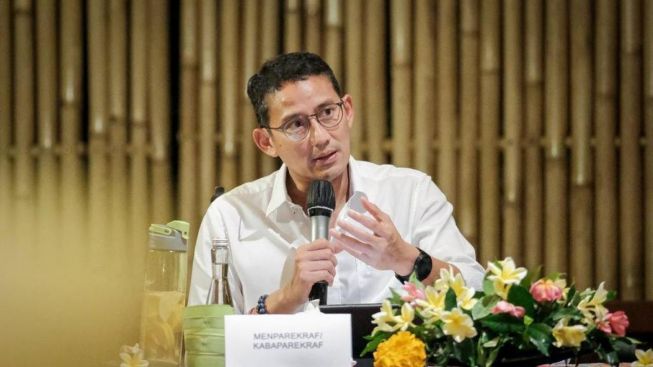 Kebijakan Direktorat Jenderal Imigrasi Dianggap Sandiaga Uno Bisa Berikan Dampak ke Pariwisata, Kok Bisa?