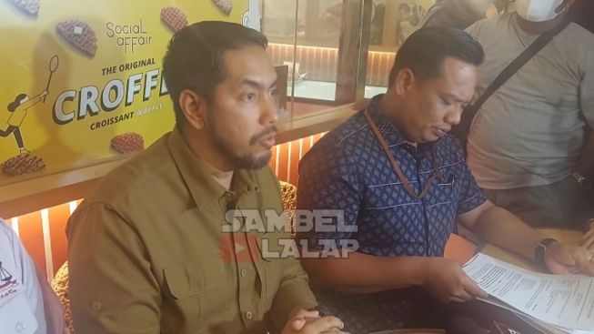 Ferry Irawan Ajukan Gugat Cerai Duluan, Sunan Kalijaga Sindir Venna Melinda: Makanya Cari Advokat yang Masih Muda Gesit