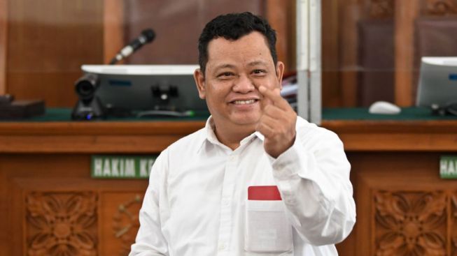 Tidak Sopan Saat Sidang Jadi Pemberat Hukuman Kuat Maruf