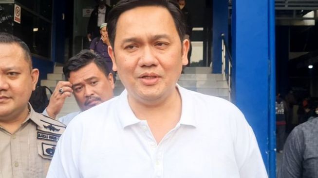 Farhat Abbas Senggol Gibran Rakabuming: Ayo Mas Wali Kota Solo, Nikmati Kekuasaan Sesuka Hati