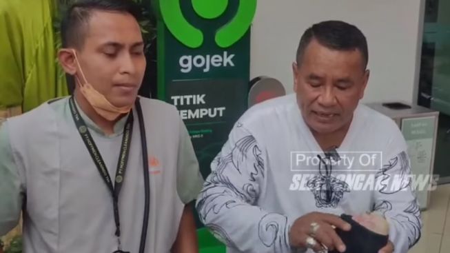Pengacara Kondang Kelas Atas, Hotman Paris Akui Harga Dompetnya Hanya 100 Ribu