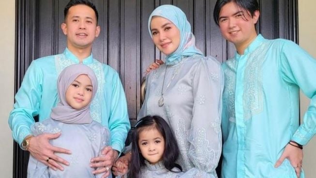 Olla Ramlan dan Aufar Hutapea Kompak Rayakan Lebaran, Netizen: Rujuk rujuk rujuk