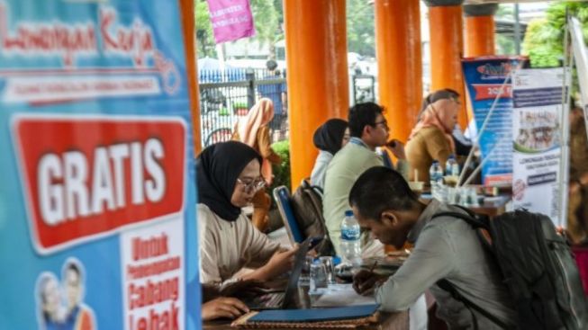 Tips Sukses Wawancara Saat Melamar Kerja Menurut Psikolog Klinis