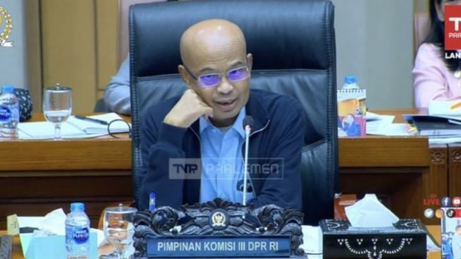 Wakil Ketua Dewan Pembina Partai Gerindra Desmond Mahesa Meninggal Dunia