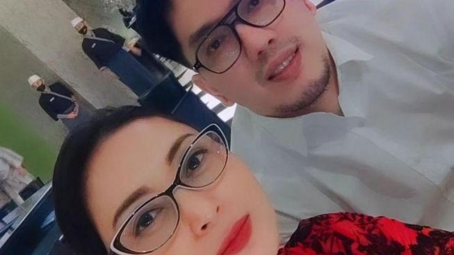 Della Puspita Diduga Tanggapi Perempuan yang Ngaku Istri Sah Suaminya : Jangan Cubit Aku