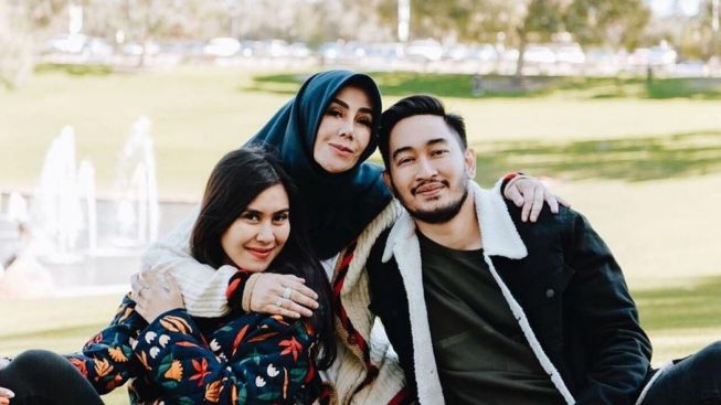 Mama Amy Enggan Ditanya-tanya Soal Syahnaz Belum Minta Maaf ke Lady Nayoan: Pusing