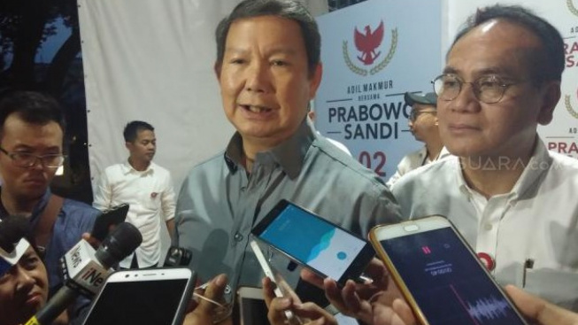 Mahasiswa Pendukung Jokowi Marah ke Adik Prabowo Subianto: Merusak Tatanan Demokrasi