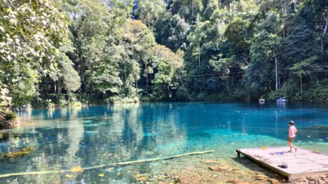 Telaga Biru Tulung Ni' Lenggo, Telaga Cantik di Tengah Hutan Rimba Kaltim