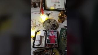 Viral Video Tiktok Dukun Bersertifikat Mau 'Ngerjain' Pesulap Merah, Warganet: Biar FYP, Kun?