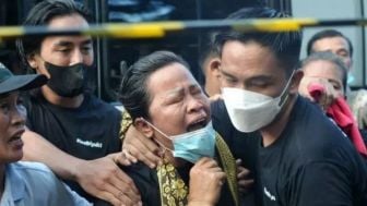 Irjen Ferdy Sambo Jadi Tersangka, Keluarga Brigadir J Ucapkan Terima Kasih kepada Jokowi, Mahfud MD dan Jenderal Listyo