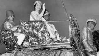 Ratu Elizabeth II Mangkat, Tidak Semua Publik Dunia Berduka: Ada Juga yang Bergembira, Kok Bisa?