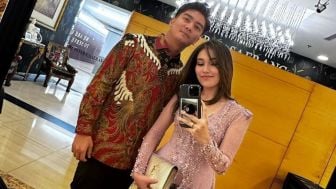 Liburan ke Eropa, Ayu Ting Ting Kirim Kode Lewat Foto Bebek, Netizen: Semoga Tahun Depan Liburan Sama..