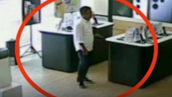 Duh! Anggota DPRD Terekam CCTV Curi Jam Tangan, Minta Jangan Dibesar-besarakan dan Ngaku Khilaf