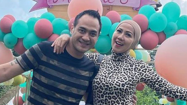 Bongkar Hubungan Ranjang yang Bergairah, Venna Melinda Bercinta Tiga Kali Sehari, Ferry Irawan: Sampai Minta Ampun Dia